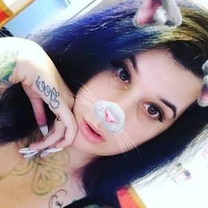 Meet your Posher, Noelle